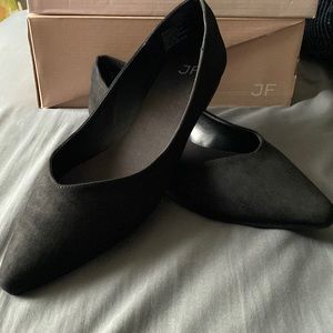 JustFab Black Pointed Toe Flats